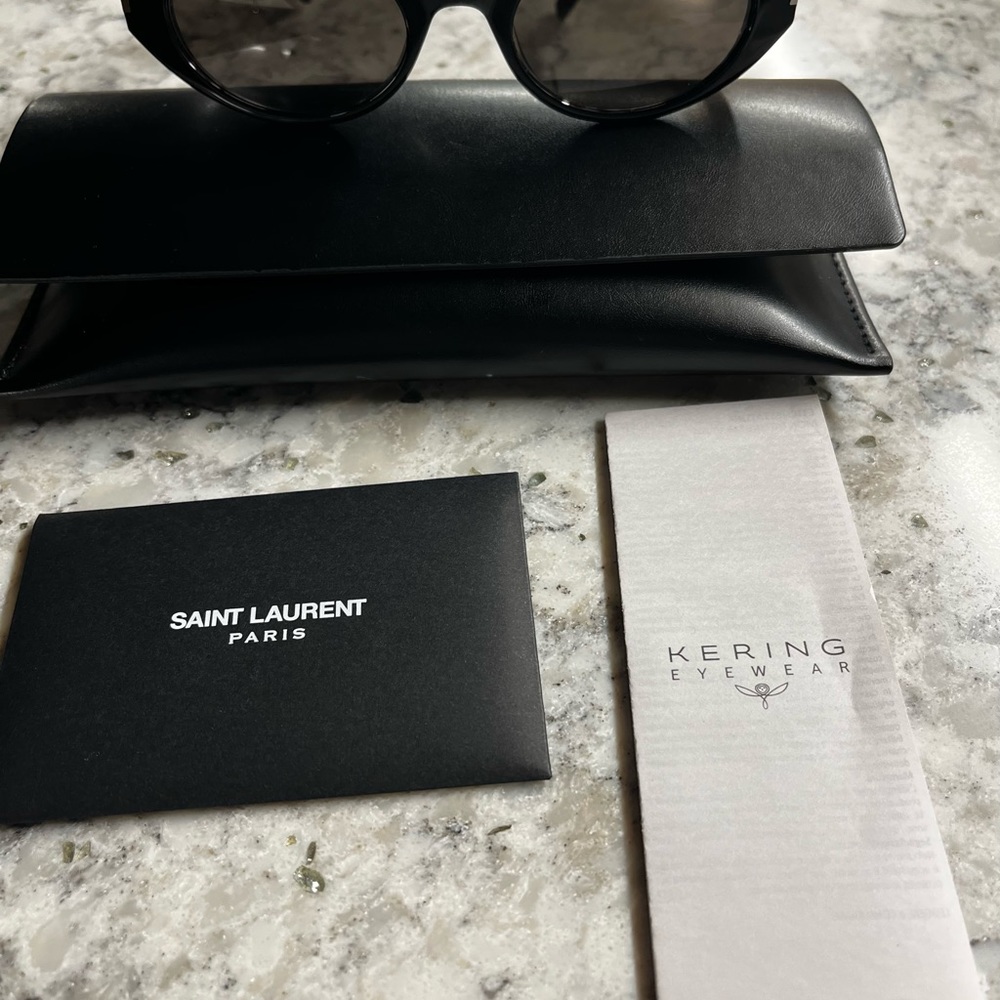 SAINT LAURENT Oval acetate sunglasses excellent like new condition - Picture 7 of 10